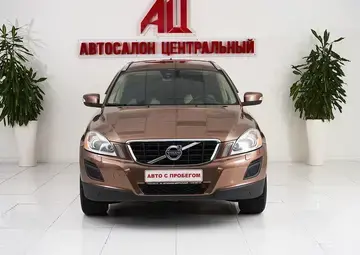 Volvo XC60 Вид 2